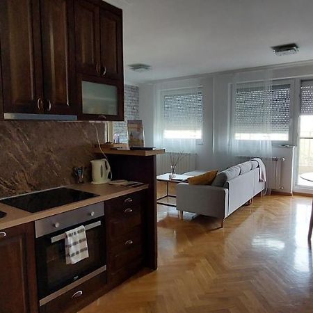 Plavi Zec Appartement Subotica Buitenkant foto